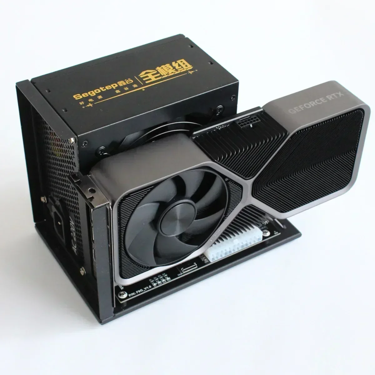 F9G-BK7 PCIe 4.0 X4 64Gbps OCu - Oculink Egpu Mini Pc recensie en prijs